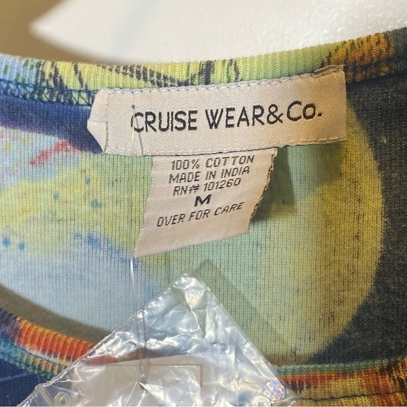 NEW Cruise Wear & Co women's size medium Royal Club Tee novelty print ships boat - Picture 4 of 8